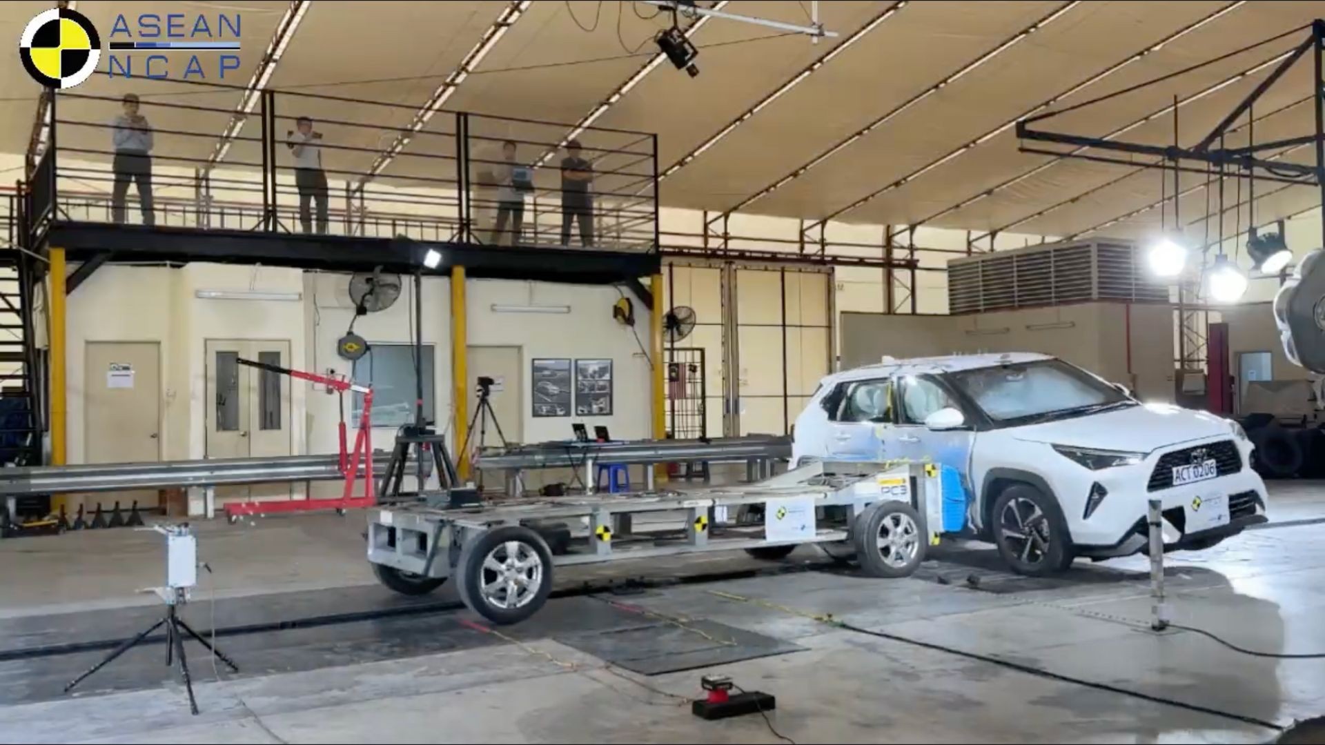 Toyota Yaris Cross 2025 đạt 5 sao an toàn theo thử nghiệm va chạm của ASEAN NCAP Toyota Yaris Cross 2025 đạt 5 sao an toàn