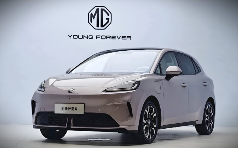 Xe điện MG4 hoàn toàn mới bán sớm ở Trung Quốc, giá chưa bằng một nửa bản cũ bán ở Việt Nam Xe điện MG4