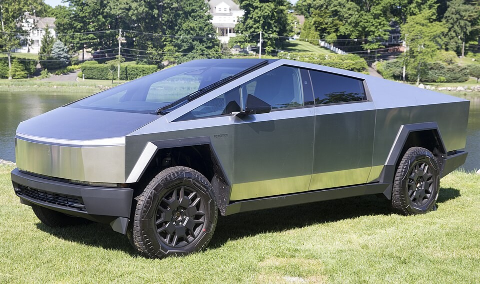 Lực lượng Không quân Mỹ dự tính mua hai chiếc Tesla Cybertruck làm mục tiêu thử tên lửa Lực lượng Không quân Mỹ dự tính mua hai chiếc Tesla Cybertruck làm mục tiêu thử tên lửa