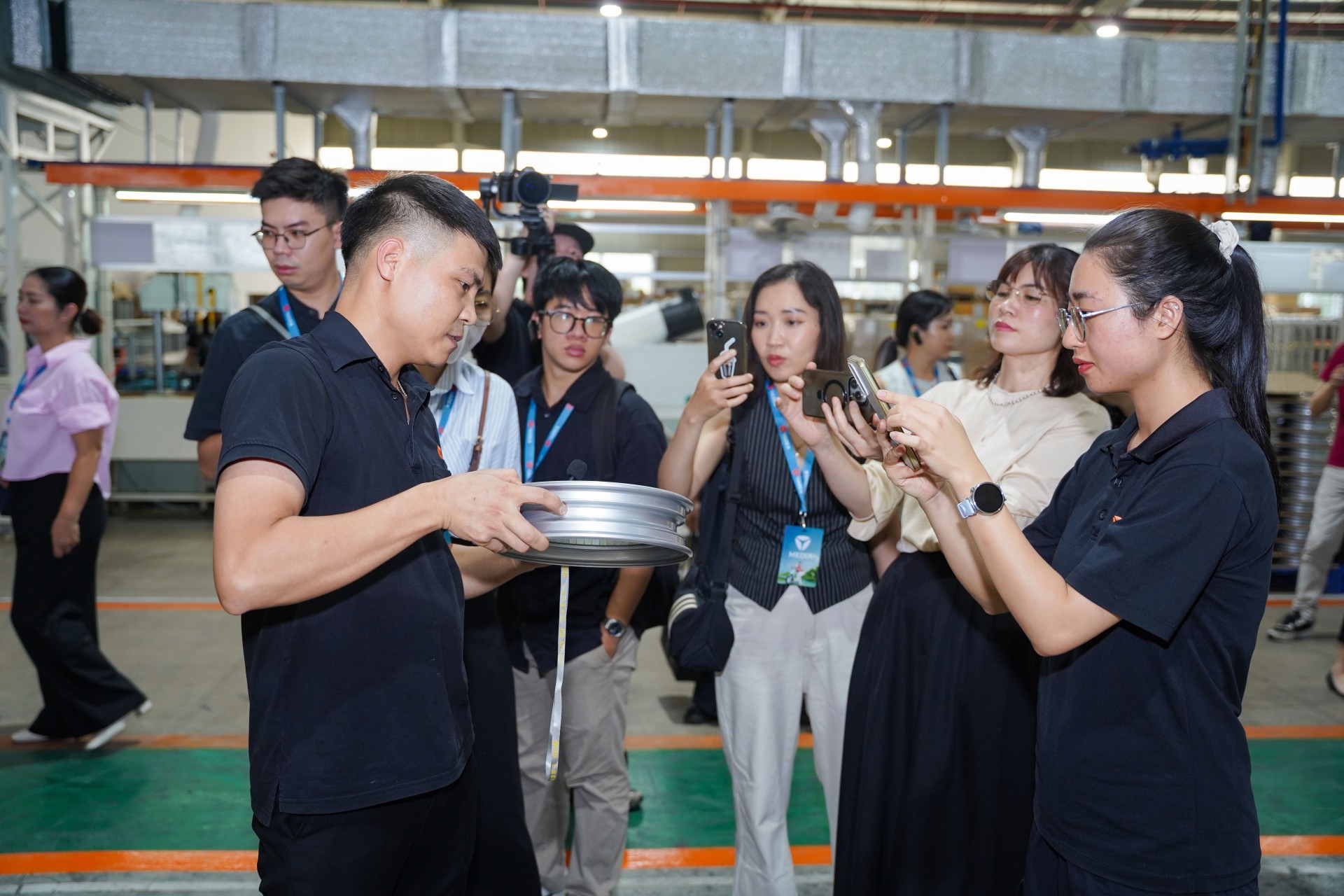 Nhà máy Yadea cán mốc 400.000 xe máy điện xuất xưởng tại Việt Nam Nhà máy Yadea cán mốc 400.000 xe máy điện