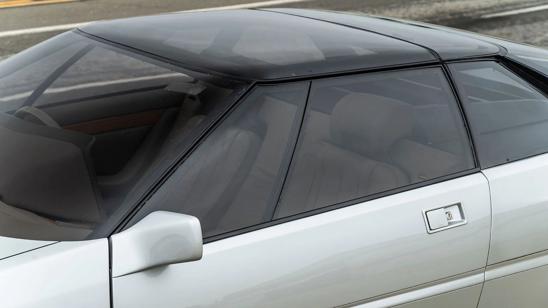 Lotus Etna 1984 'Bóng ma' của lịch sử Lotus sắp tái xuất với giá 400.000 USD Lotus Etna 1984 'Bóng ma' của lịch sử Lotus sắp tái xuất với giá 400.000 USD