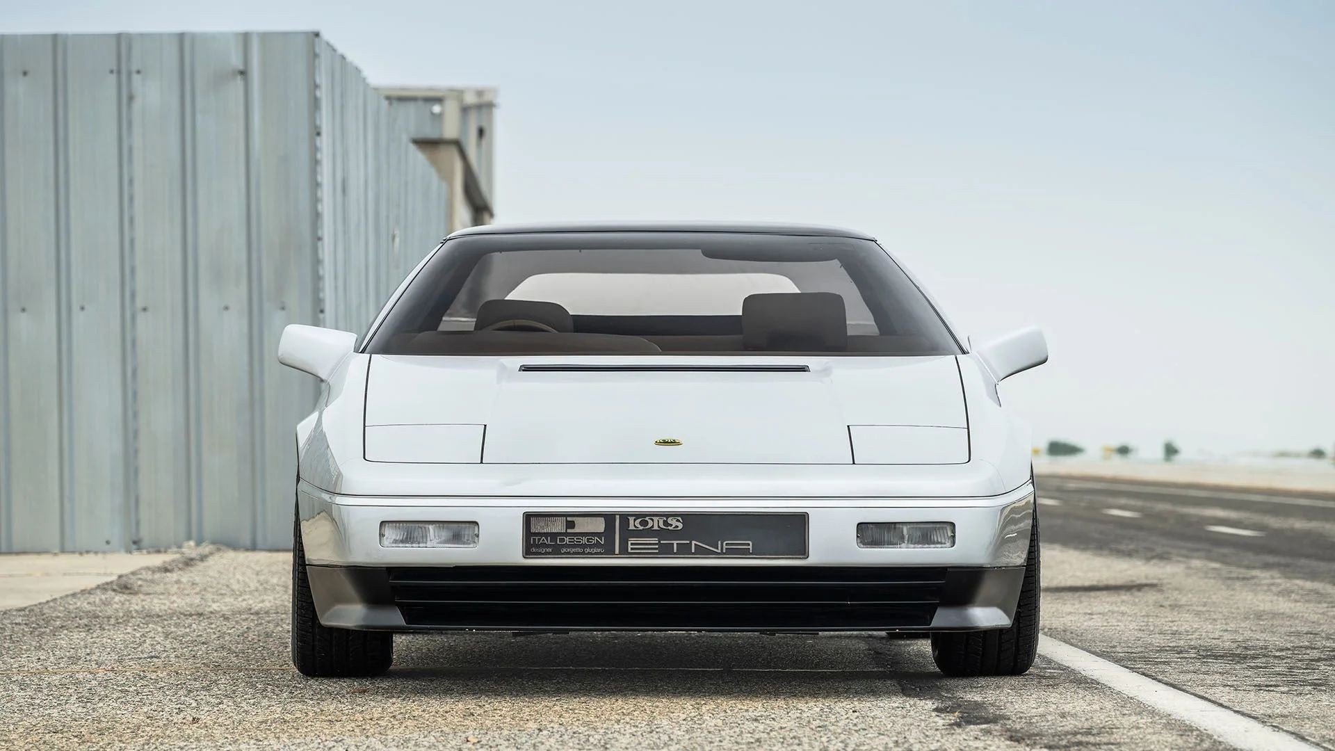 Lotus Etna 1984 'Bóng ma' của lịch sử Lotus sắp tái xuất với giá 400.000 USD Lotus Etna 1984 sắp tái xuất