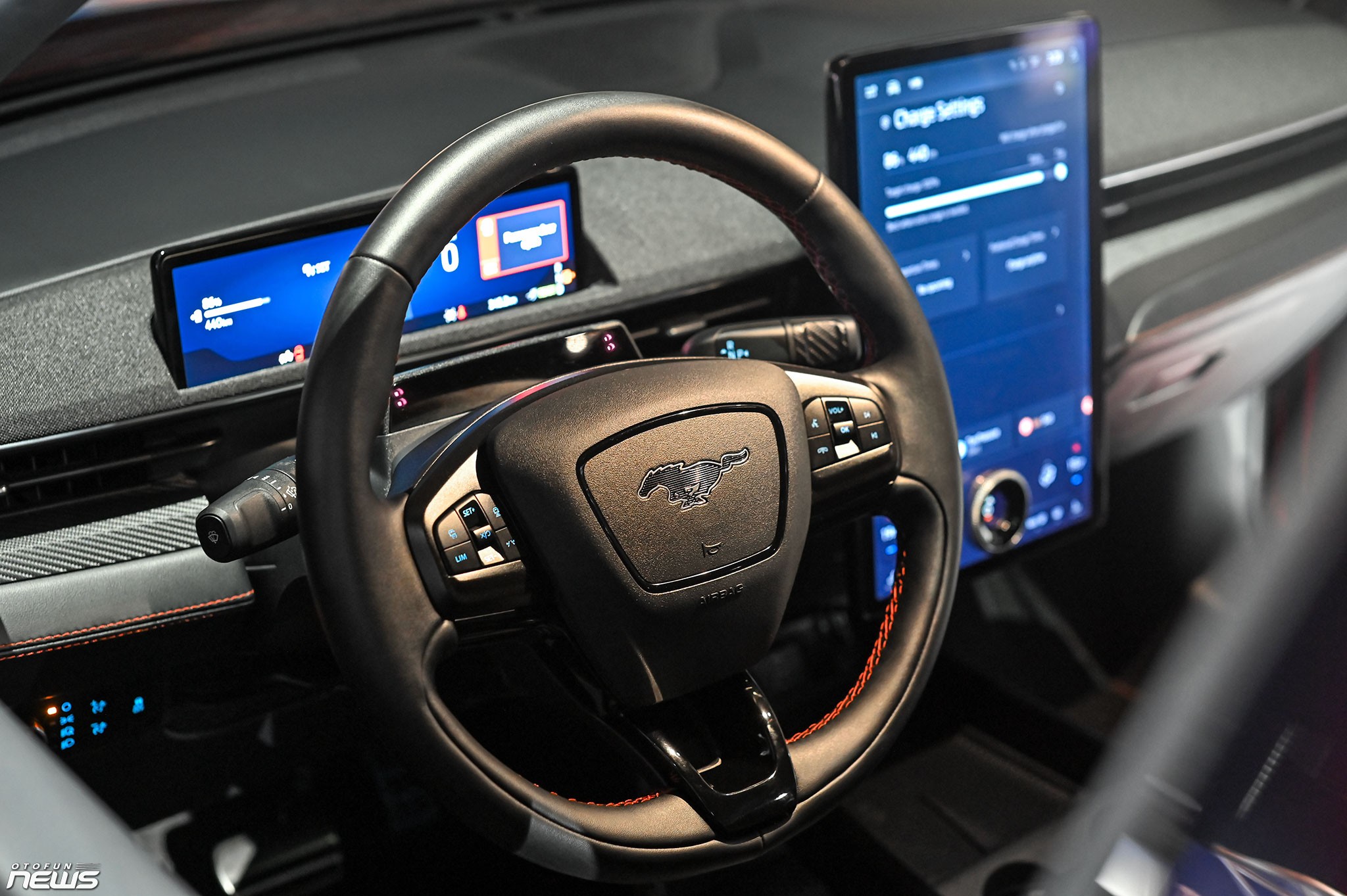 Ford Mustang Mach-E - Di sản của dòng xe cơ bắp Mỹ trong một mẫu xe SUV điện Ford Mustang Mach-E - Di sản của dòng xe cơ bắp Mỹ trong một mẫu xe SUV điện