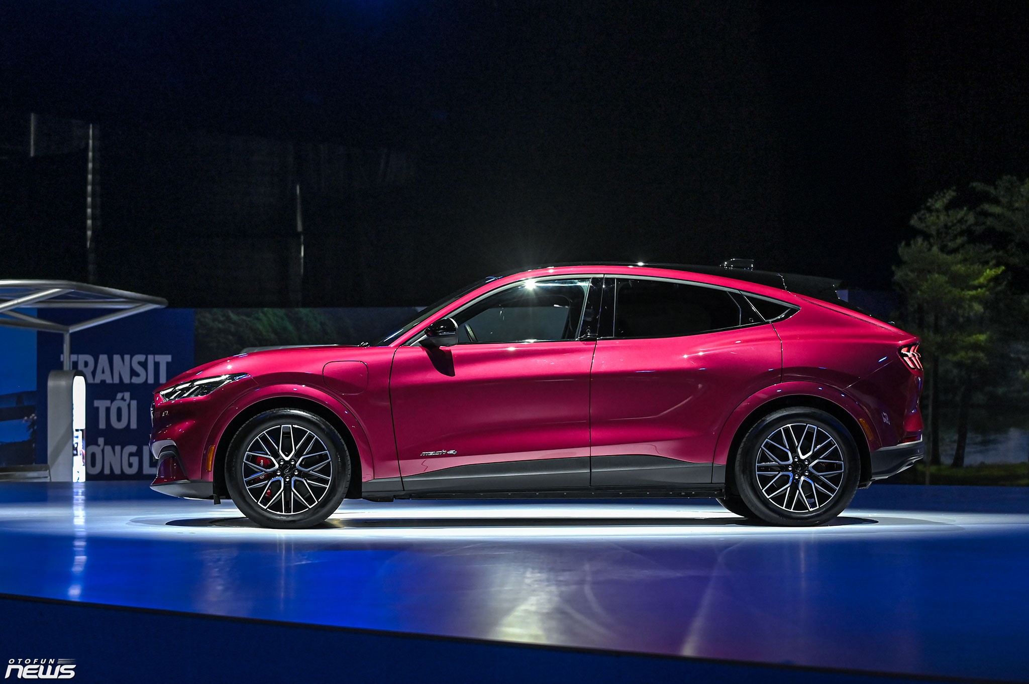Ford Mustang Mach-E - Di sản của dòng xe cơ bắp Mỹ trong một mẫu xe SUV điện Ford Mustang Mach-E - Di sản của dòng xe cơ bắp Mỹ trong một mẫu xe SUV điện