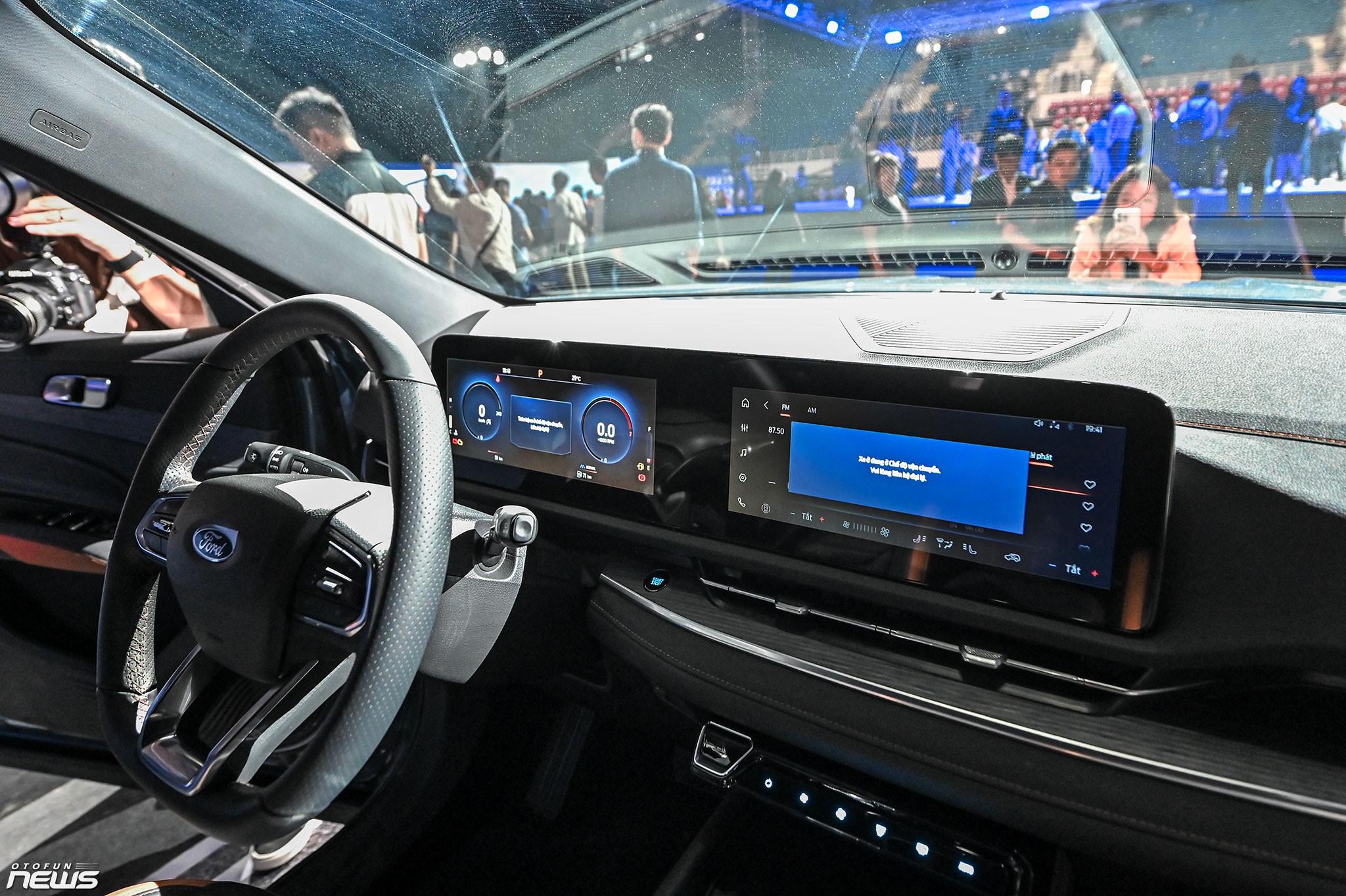 Khám phá chi tiết Ford Territory 2025: Đẹp hơn, thông minh hơn, an toàn hơn Khám phá chi tiết Ford Territory 2025: Đẹp hơn, thông minh hơn, an toàn hơn