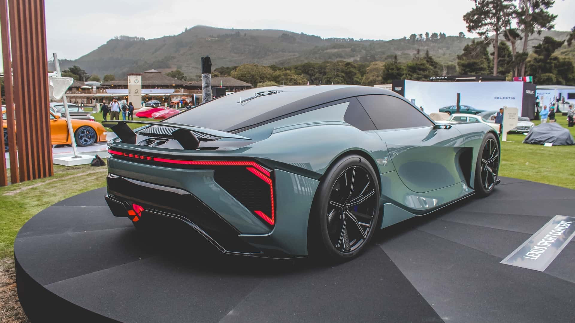 Lexus trình làng mẫu Sport Concept với thiết kế ấn tượng, hé lộ dòng xe thể thao sắp sản xuất Lexus Sport Concept