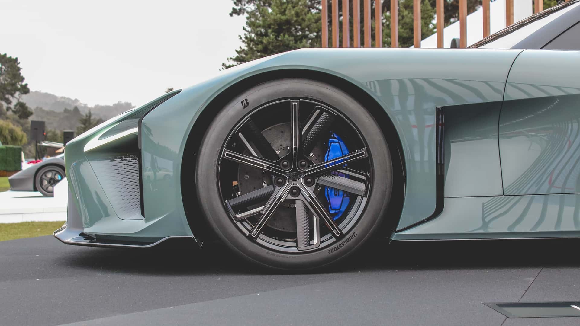Lexus trình làng mẫu Sport Concept với thiết kế ấn tượng, hé lộ dòng xe thể thao sắp sản xuất Lexus Sport Concept