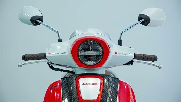 Honda Giorno+ SC35 ThaiGP bản giới hạn đầu tiên về Việt Nam Honda Giorno+ SC35 ThaiGP bản giới hạn về Việt Nam