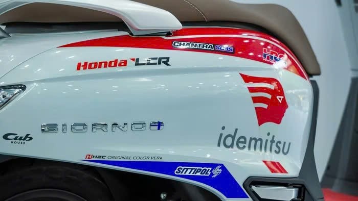 Honda Giorno+ SC35 ThaiGP bản giới hạn đầu tiên về Việt Nam Honda Giorno+ SC35 ThaiGP bản giới hạn đầu tiên về Việt Nam