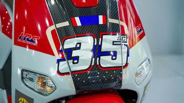 Honda Giorno+ SC35 ThaiGP bản giới hạn đầu tiên về Việt Nam Honda Giorno+ SC35 ThaiGP bản giới hạn đầu tiên về Việt Nam