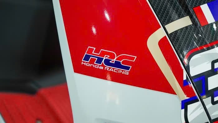 Honda Giorno+ SC35 ThaiGP bản giới hạn đầu tiên về Việt Nam Honda Giorno+ SC35 ThaiGP bản giới hạn đầu tiên về Việt Nam
