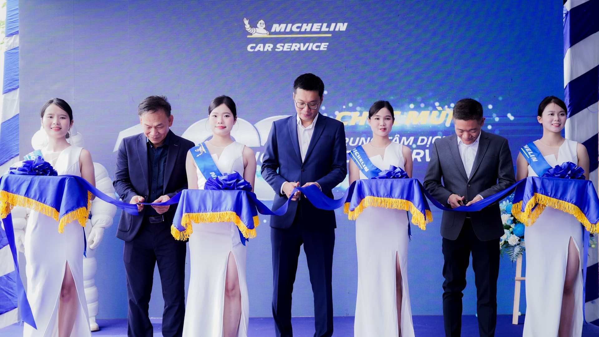 Michelin cán mốc 100 trung tâm dịch vụ tại Việt Nam