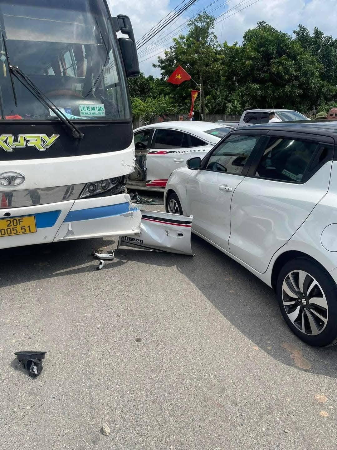 Tổng hợp tin tức tai nạn giao thông ngày 23/8/2025