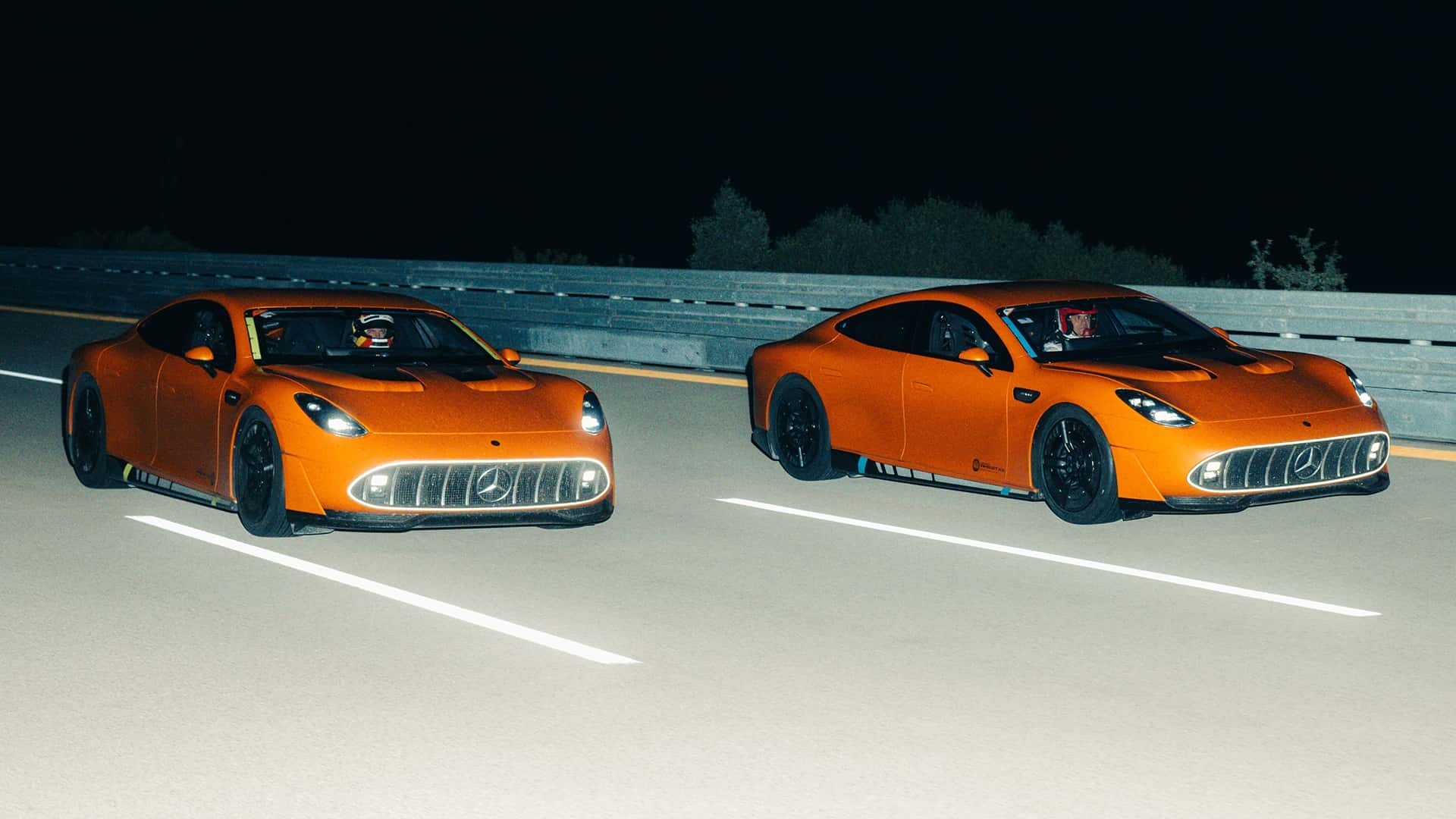 Siêu xe điện Mercedes-AMG GT XX chạy Siêu xe điện Mercedes-AMG GT XX