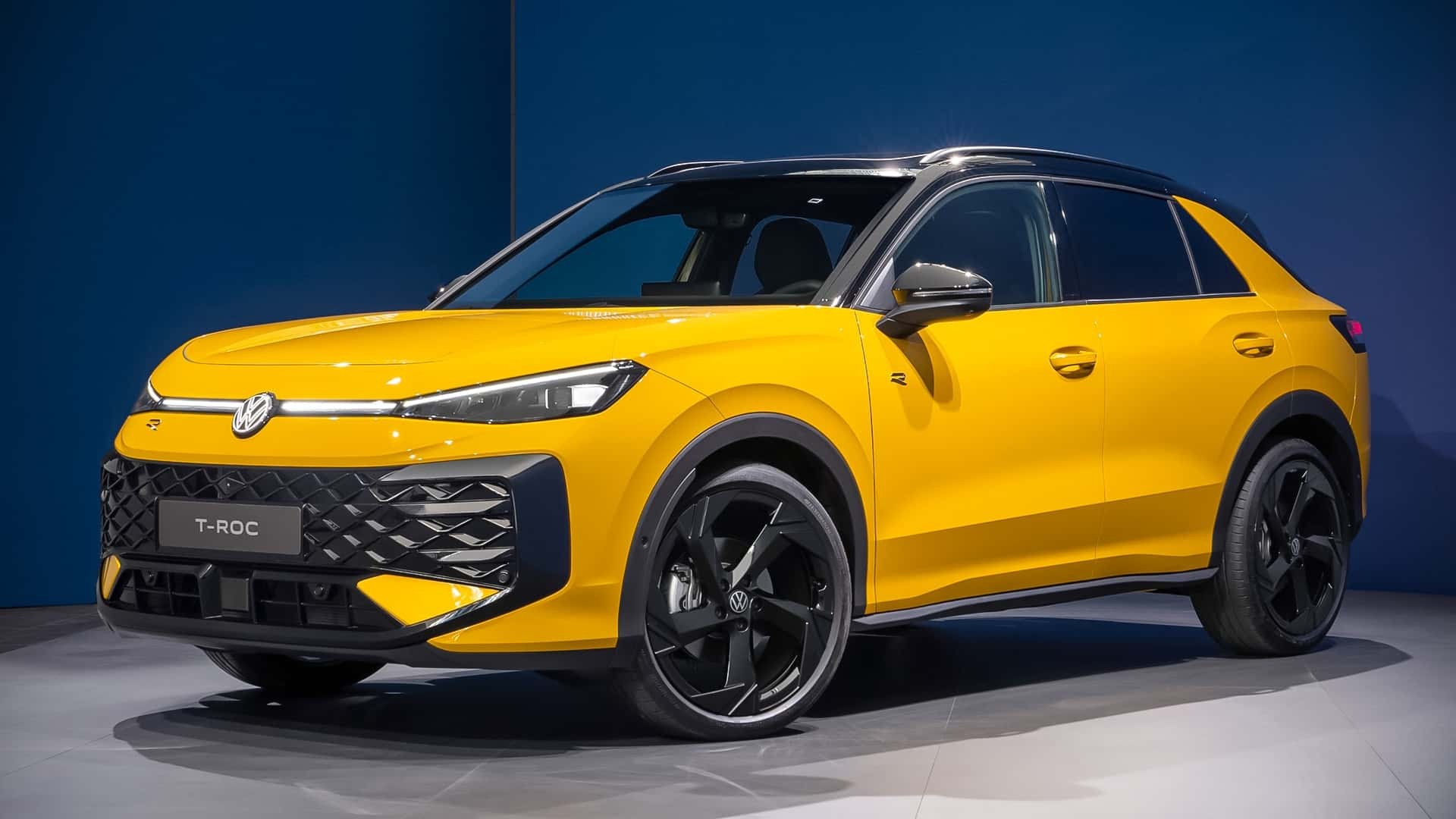 Volkswagen đã làm gì để T-Roc 2025 rộng rãi và thực dụng hơn?