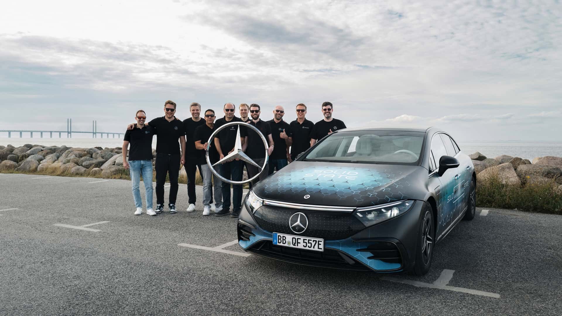 Nguyên mẫu Mercedes-Benz EQS trang bị pin thể rắn chạy hơn 1.200 km mà vẫn chưa hết điện Mercedes-Benz EQS trang bị pin thể rắn
