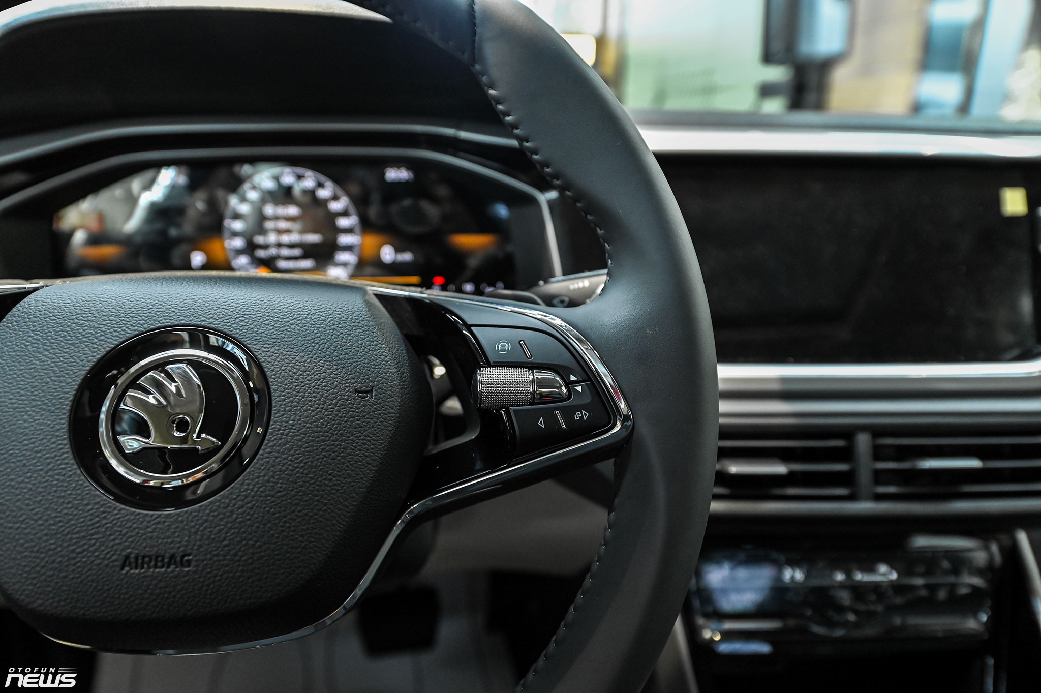 Chi tiết Skoda Slavia Style, 'tân binh' sedan cỡ B có giá bán 568 triệu Chi tiết Skoda Slavia Style, 'tân binh' sedan cỡ B có giá bán 568 triệu