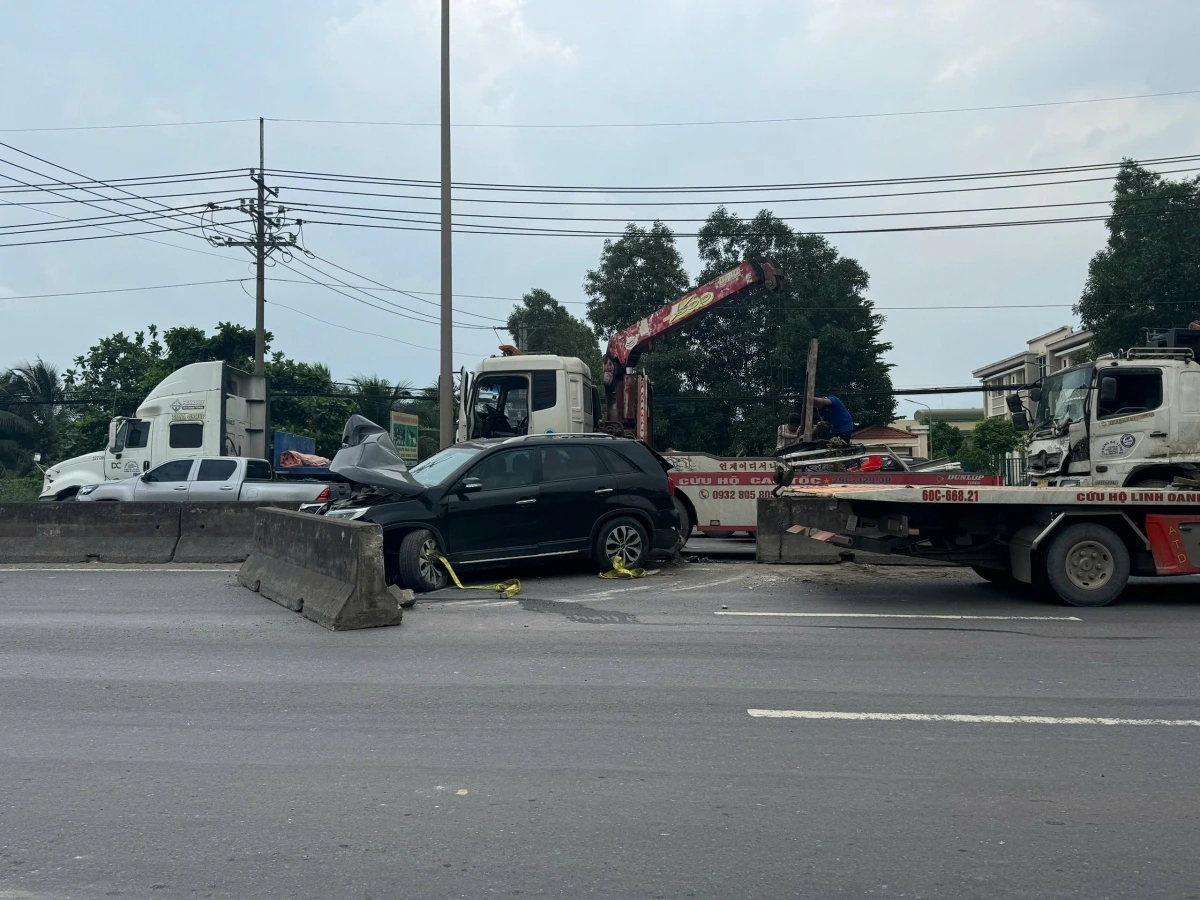 Tổng hợp tin tức tai nạn giao thông ngày 12/9/2025 Tổng hợp tin tức tai nạn giao thông ngày 12/9/2025