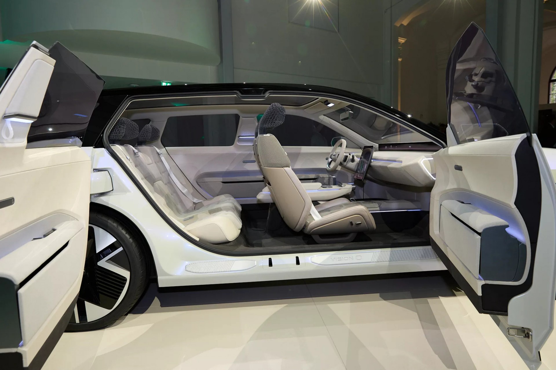Skoda Vision O - Mẫu concept xe điện wagon sang trọng được trình làng tại IAA Mobility 2025 Skoda Vision O - Mẫu concept xe điện wagon sang trọng được trình làng tại IAA Mobility 2025
