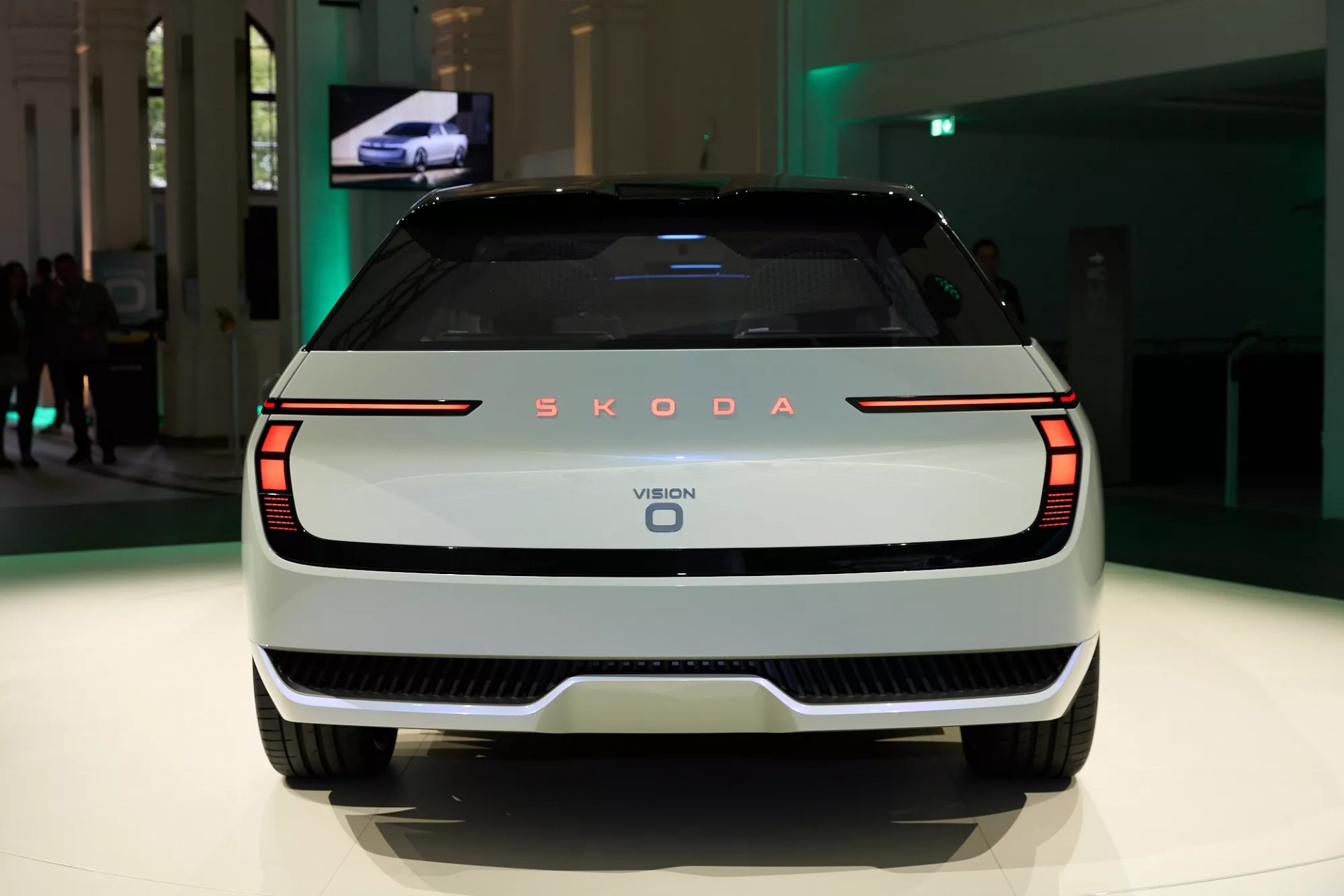 Skoda Vision O - Mẫu concept xe điện wagon sang trọng được trình làng tại IAA Mobility 2025 Skoda Vision O - Mẫu concept xe điện wagon sang trọng được trình làng tại IAA Mobility 2025