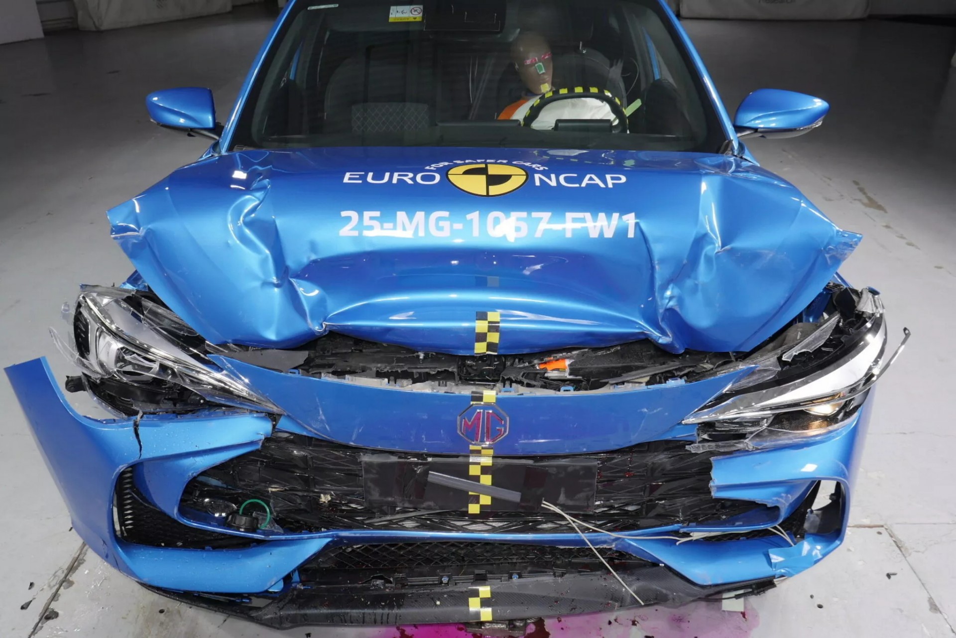 Gặp lỗi an toàn nghiêm trọng, mẫu xe Trung Quốc MG3 vẫn đạt bốn sao từ Euro NCAP một cách khó hiểu mẫu xe Trung Quốc MG3 gặp lỗi an toàn nghiêm trọng