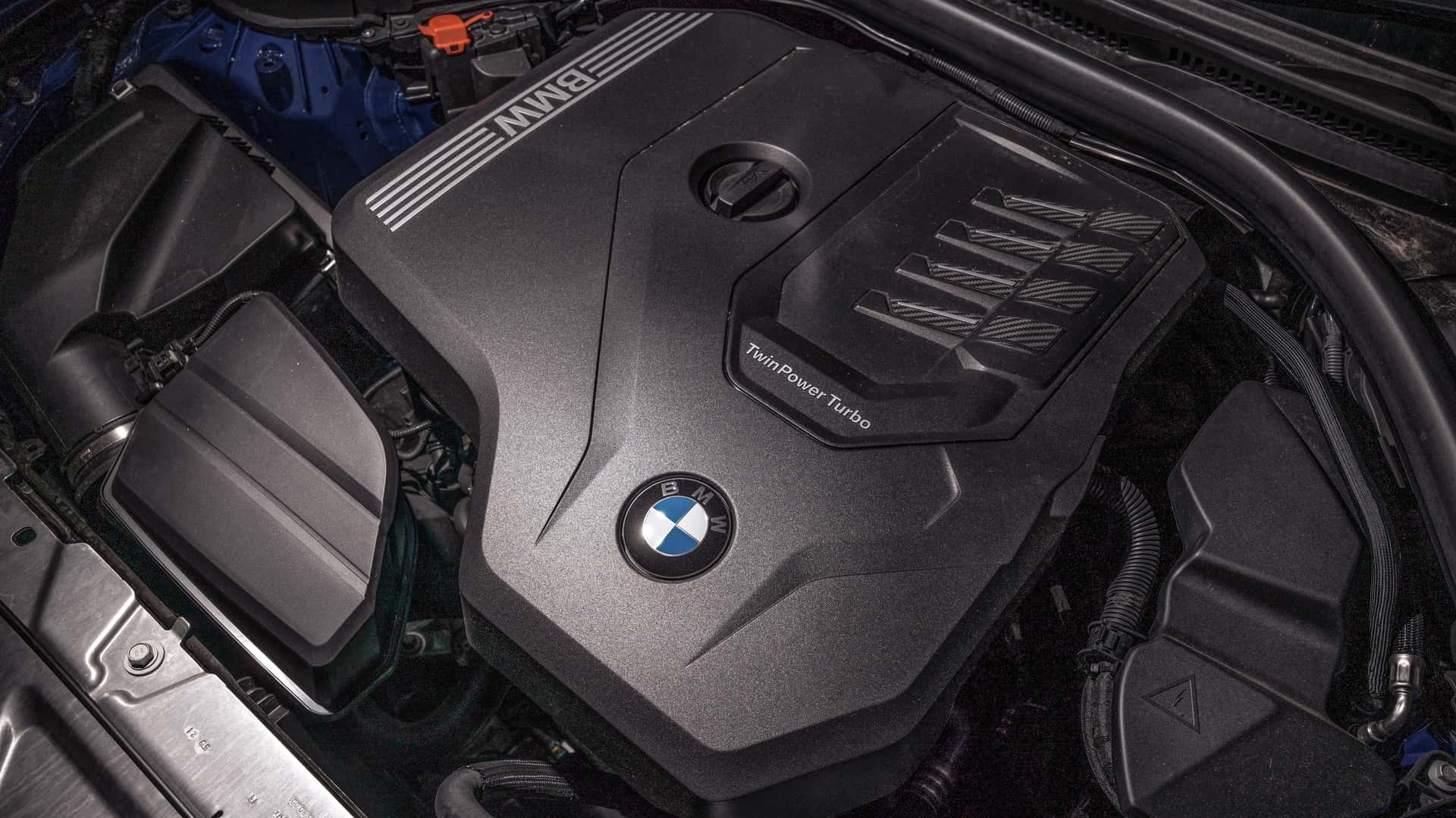 Giám đốc Công nghệ của Mercedes-Benz bác bỏ tin đồn sẽ dùng động cơ của đối thủ BMW Giám đốc Công nghệ của Mercedes-Benz bác bỏ tin đồn sẽ dùng động cơ của đối thủ BMW