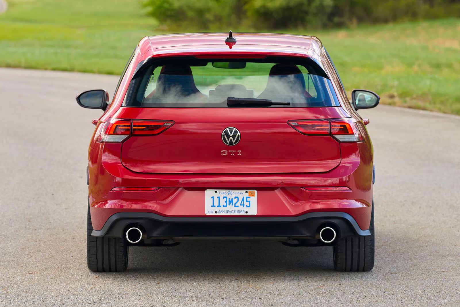 Đánh giá Volkswagen Golf GTI 2.0 TSI: hot hatch Đức có còn giữ chất?