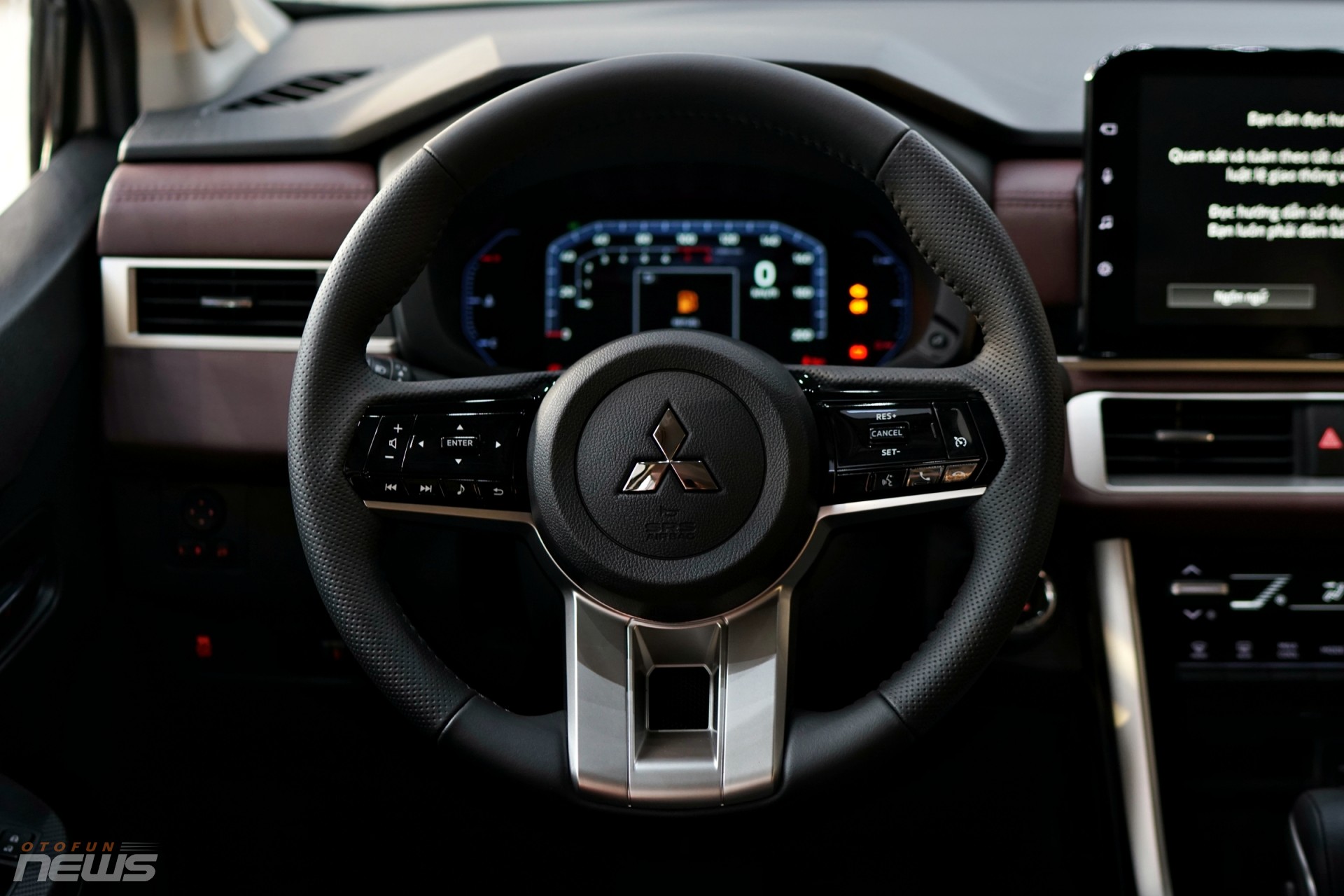 Hai phiên bản của Mitsubishi Xpander 2025 ra mắt, thêm trang bị và giá tăng 1 triệu đồng Hai phiên bản của Mitsubishi Xpander 2025 ra mắt, thêm trang bị và giá tăng 1 triệu đồng
