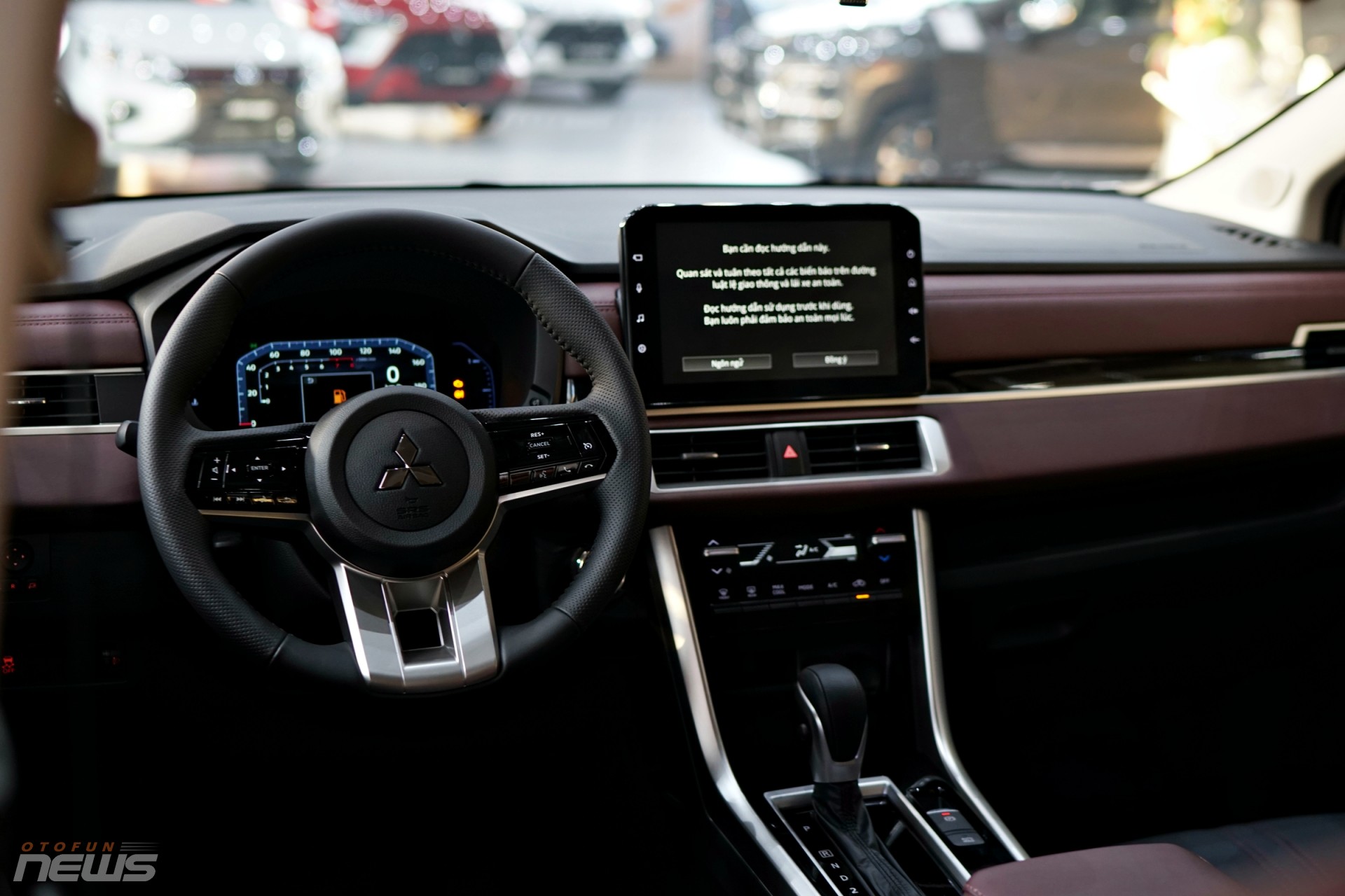 Hai phiên bản của Mitsubishi Xpander 2025 ra mắt, thêm trang bị và giá tăng 1 triệu đồng Hai phiên bản của Mitsubishi Xpander 2025 ra mắt, thêm trang bị và giá tăng 1 triệu đồng
