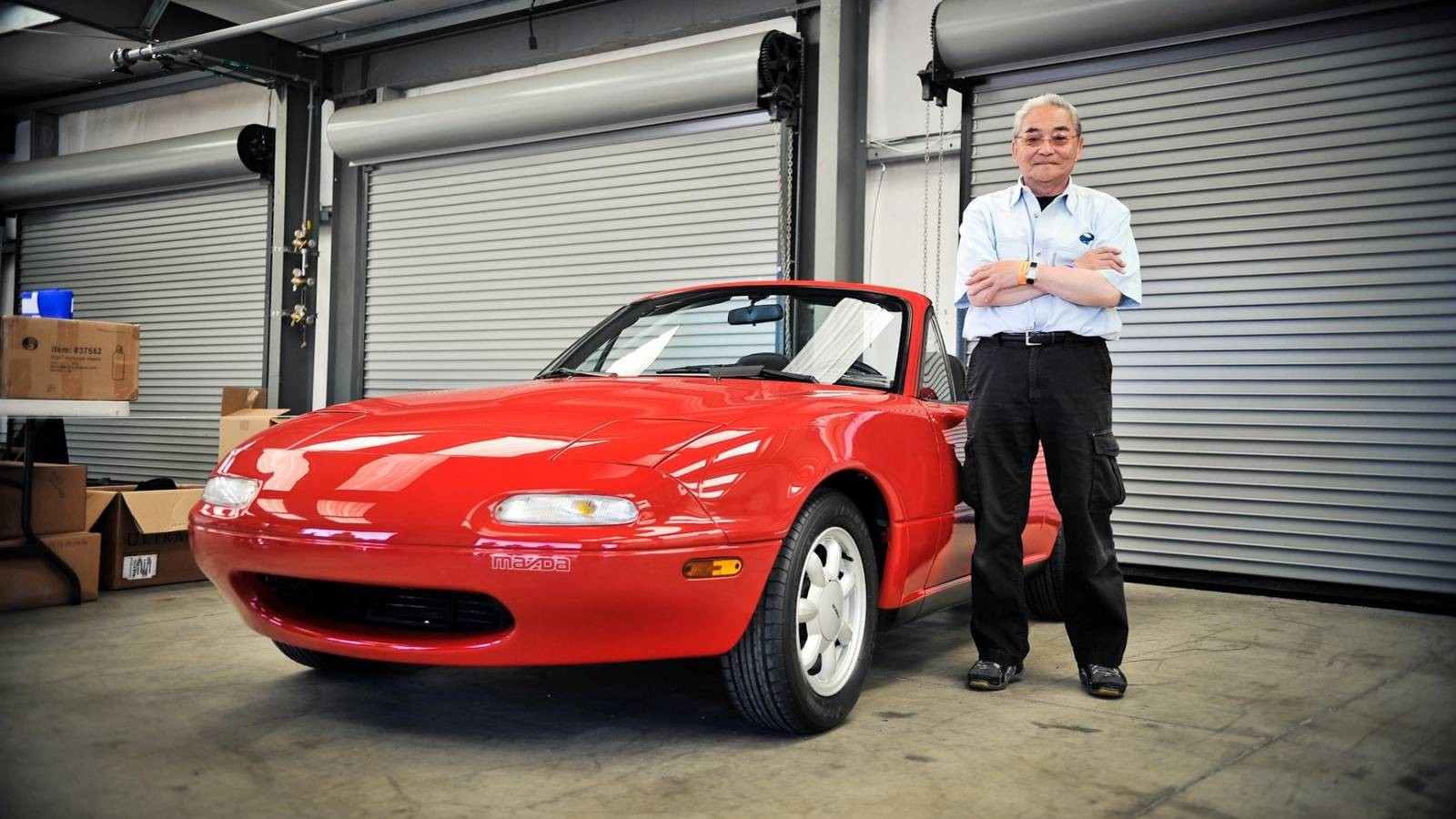 Cha đẻ của mẫu xe thể thao lừng danh Mazda MX-5 Miata qua đời ở tuổi 76 Cha đẻ của mẫu xe thể thao lừng danh Mazda MX-5 Miata qua đời ở tuổi 76