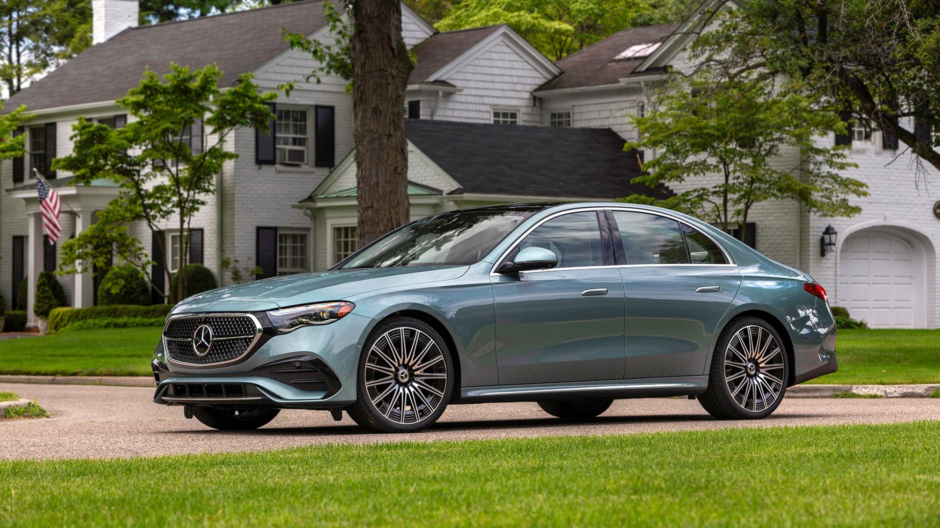 Đánh giá Mercedes-Benz E-class 2025 Đánh giá Mercedes-Benz E-Class 2026