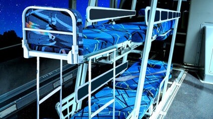 Xe giường nằm đầu tiên của Nhật Bản có gì khiến cộng đồng mạng tranh cãi
