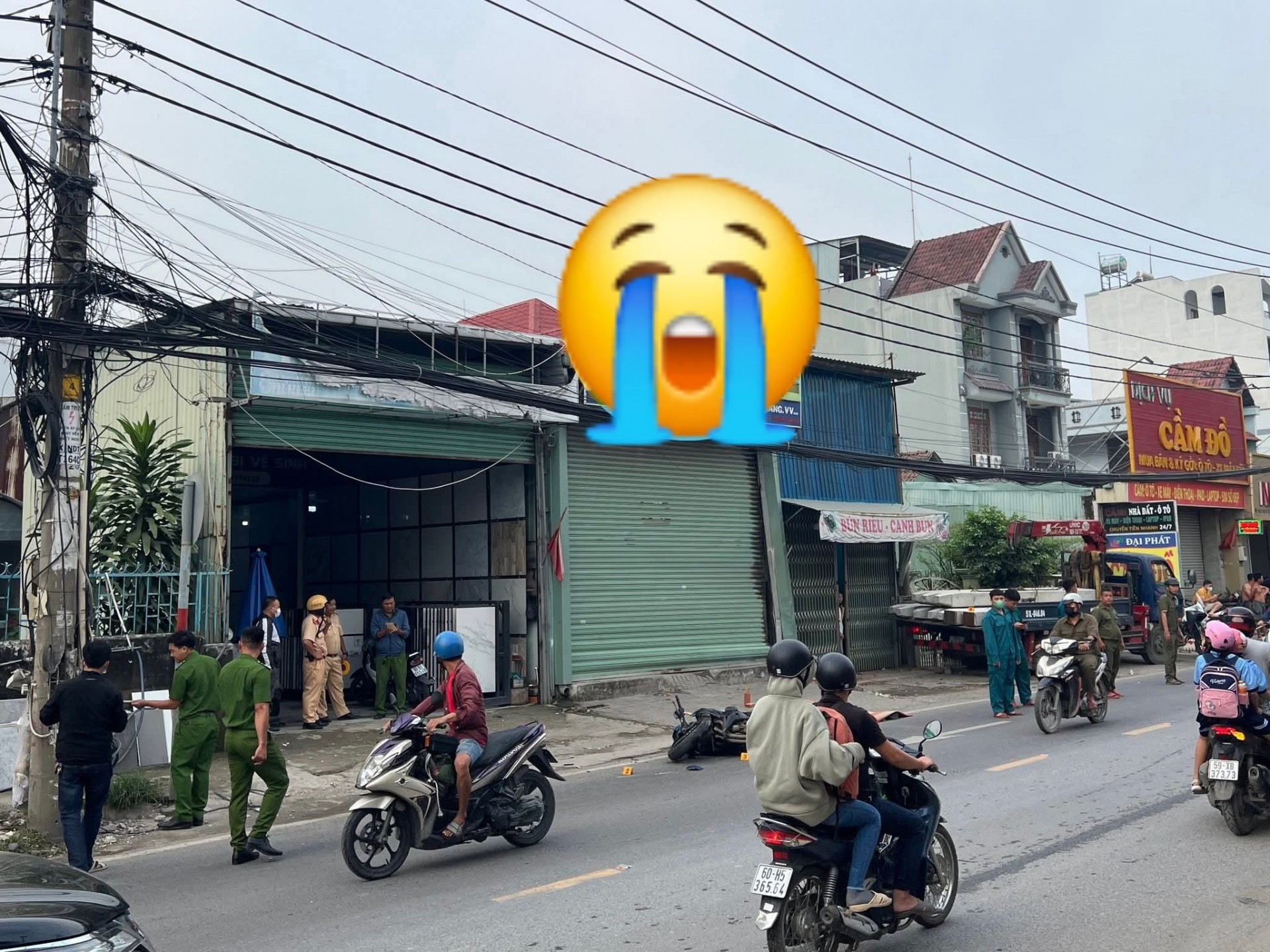Tổng hợp tin tức tai nạn giao thông ngày 8/10/2025 Tổng hợp tin tức tai nạn giao thông ngày 8/10/2025
