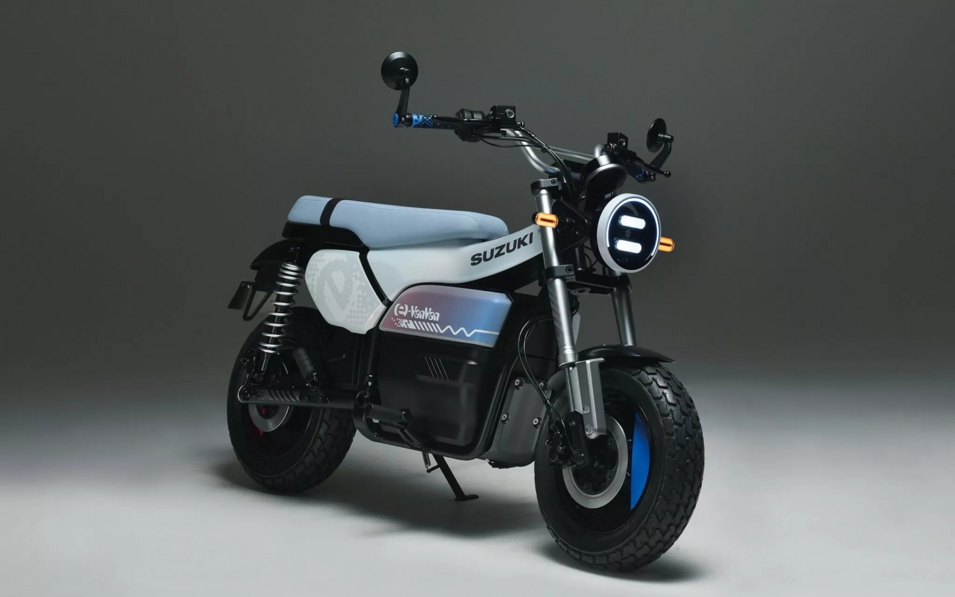 Từ xe điện cho tới robot, Suzuki sẽ trưng bày sản phẩm rất đa dạng tại Japan Mobility Show 2025 mẫu xe điện Suzuki tại Japan Mobility Show 2025