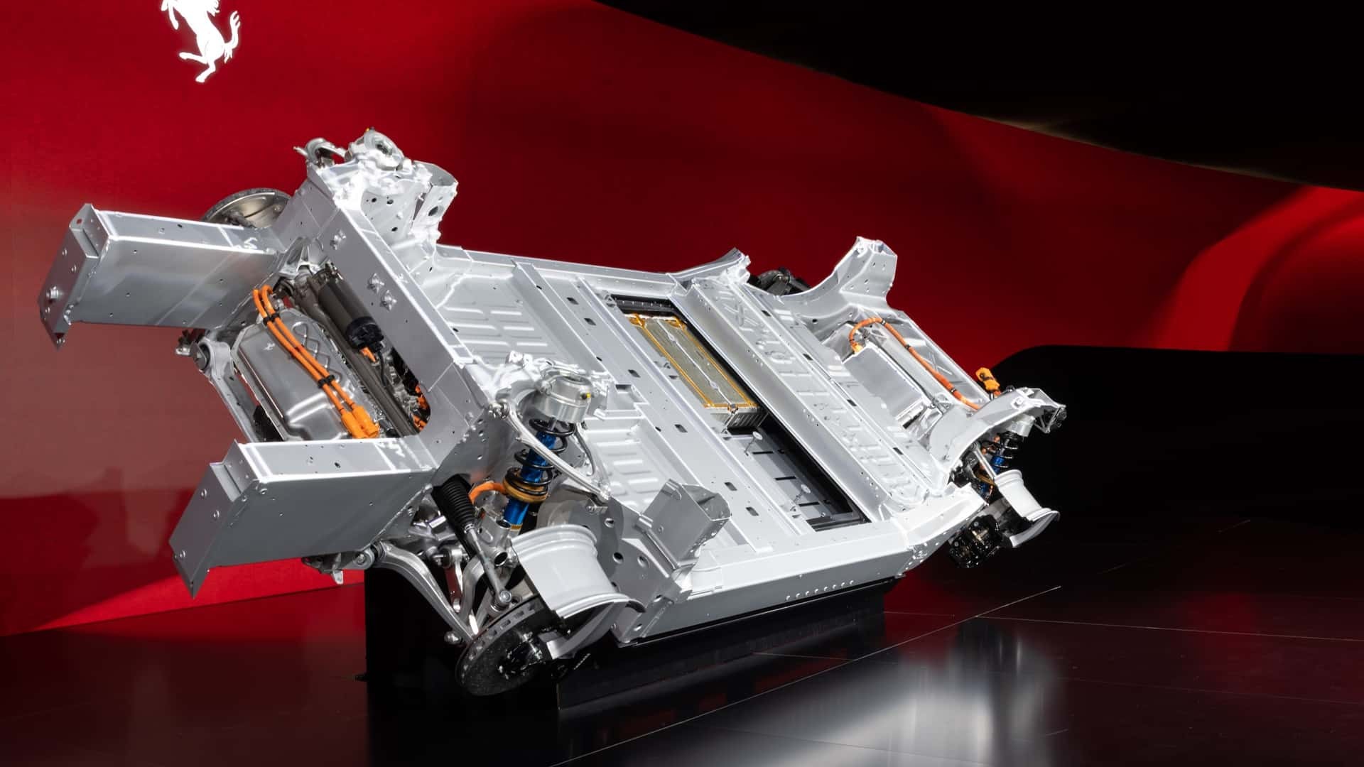 Ferrari hé lộ thông số kỹ thuật của mẫu siêu xe điện đầu tiên Elettrica mẫu xe điện đầu tiên của Ferrari