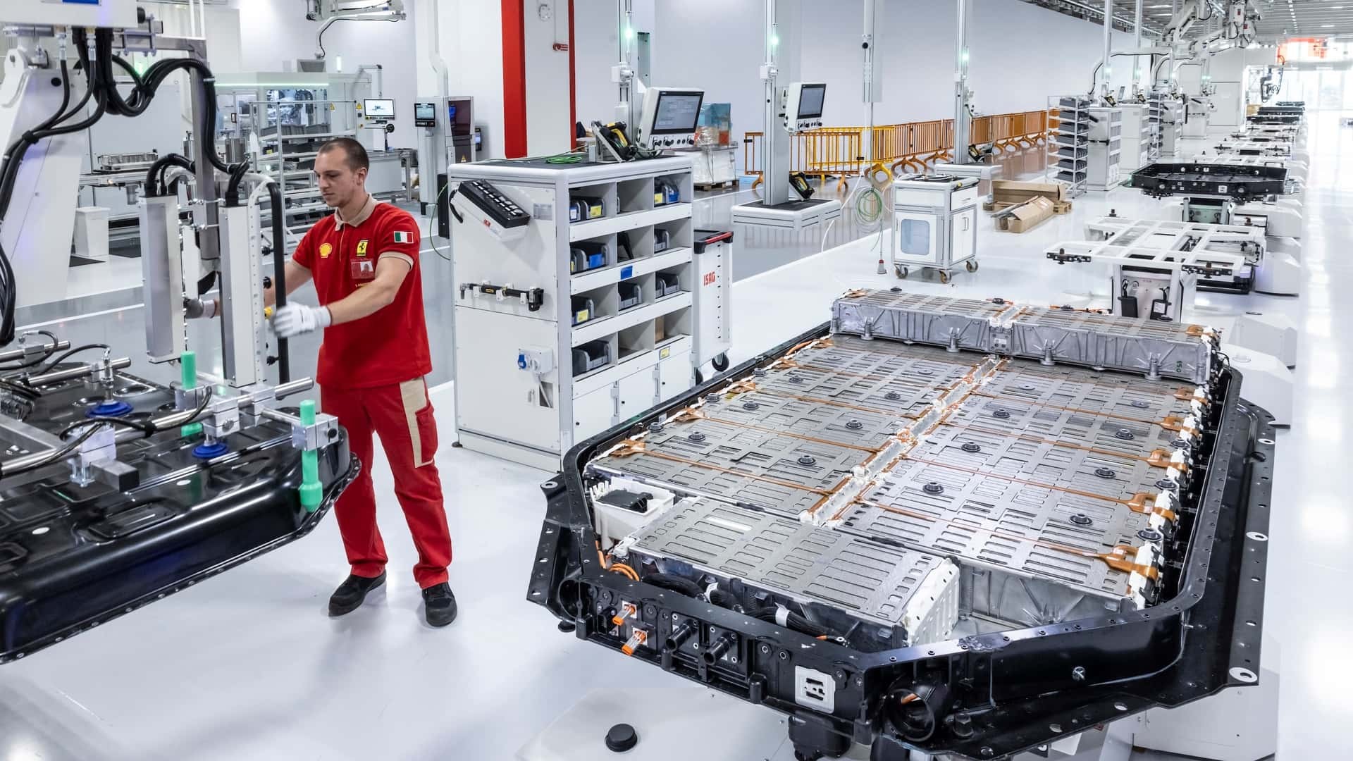 Ferrari hé lộ thông số kỹ thuật của mẫu siêu xe điện đầu tiên Elettrica mẫu xe điện đầu tiên của Ferrari