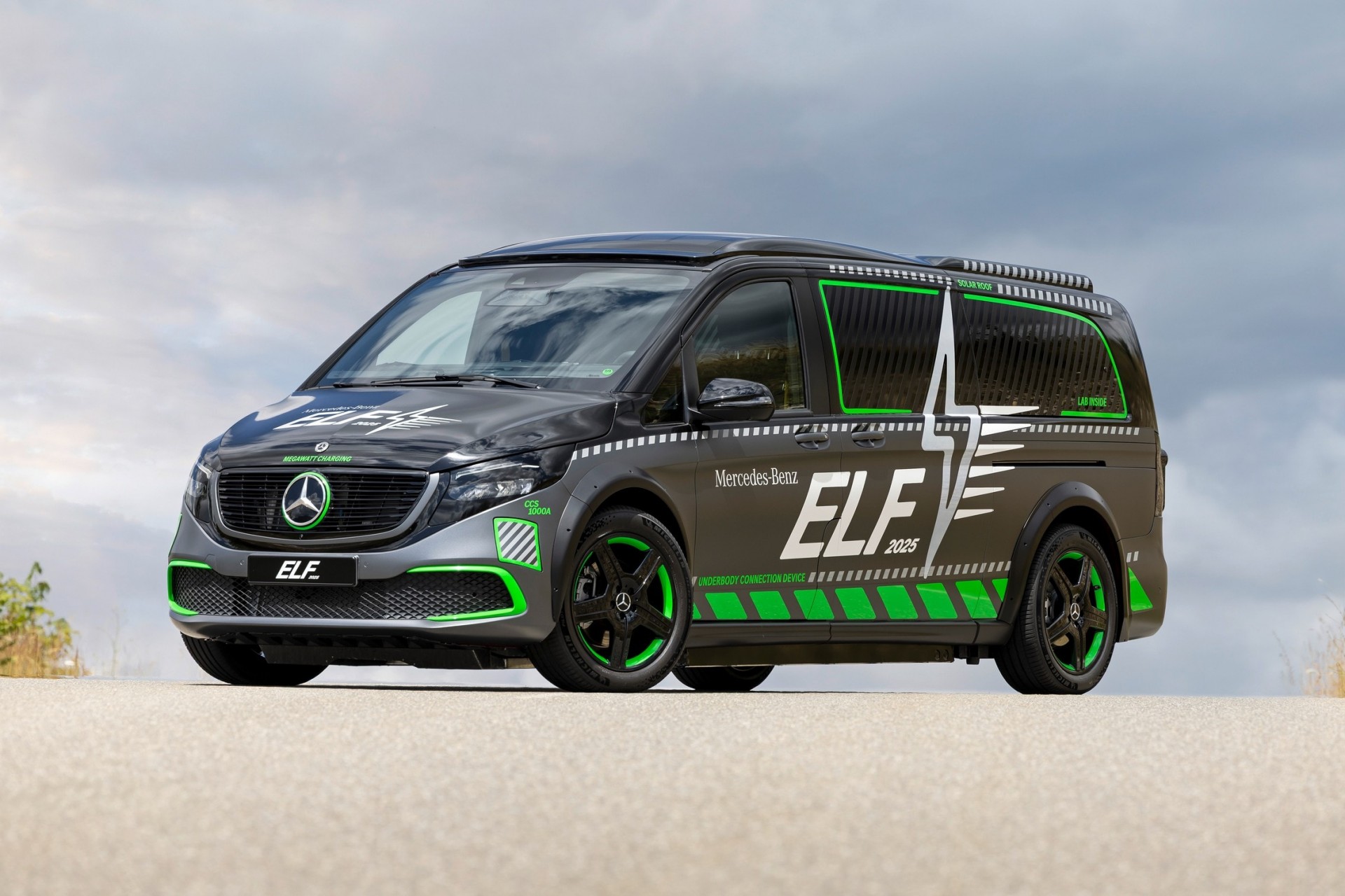 Đây là Mercedes-Benz ELF - Phương tiện thí nghiệm mọi công nghệ sạc xe điện, bao gồm sạc siêu nhanh xe điện Mercedes-Benz ELF