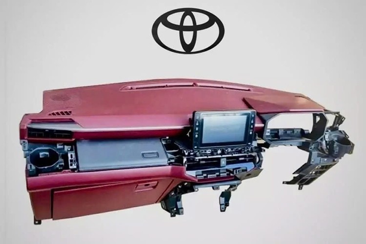 Toyota Hilux thế hệ mới bất ngờ xuất hiện trên tạp chí ô tô Toyota Hilux 2026 lộ diện