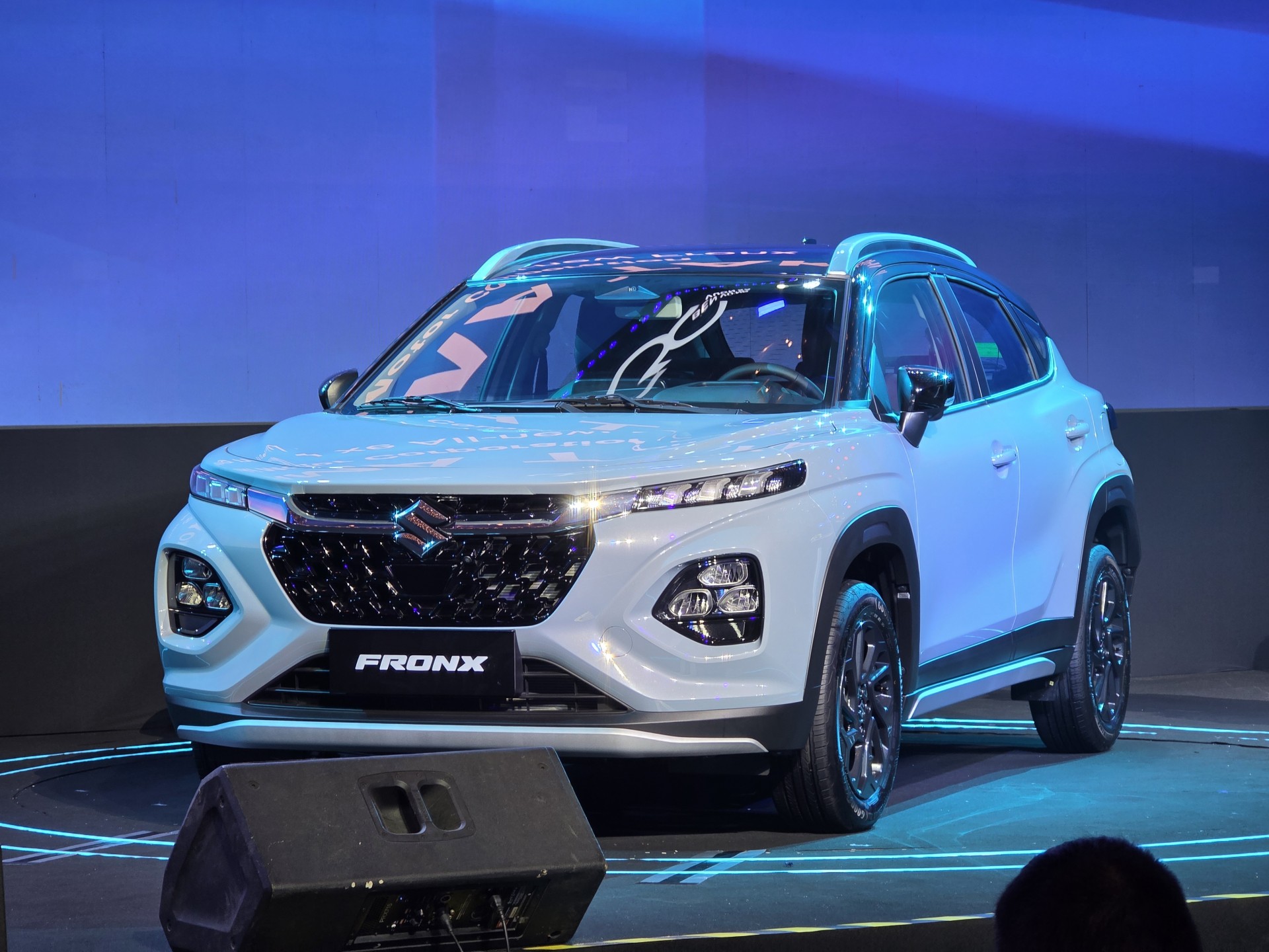 undefined Suzuki Fronx chính thức ra mắt tại Việt Nam