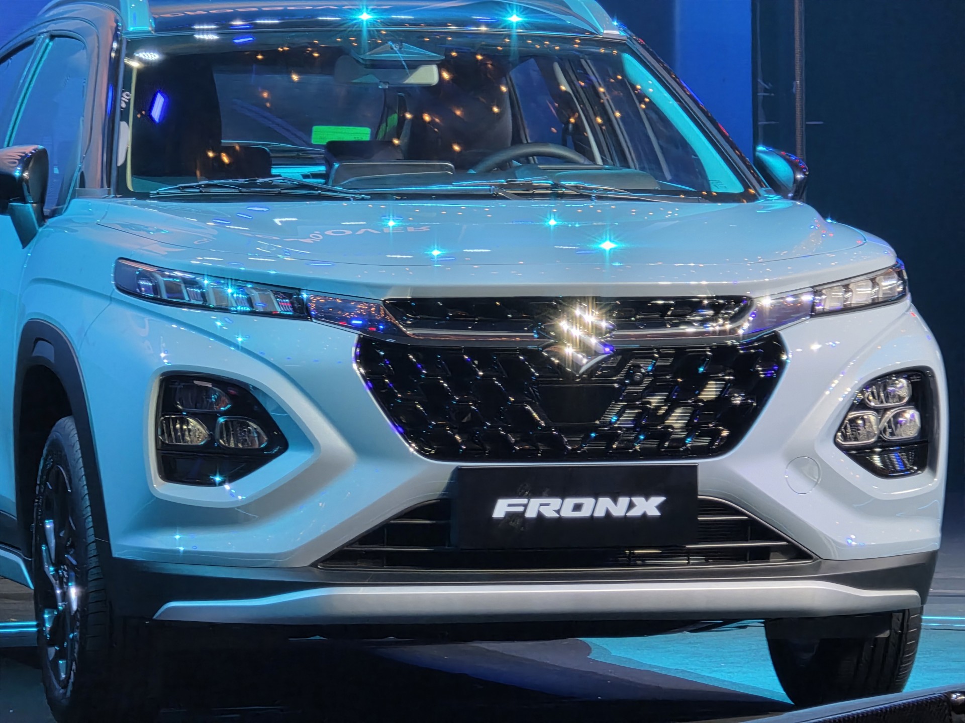 undefined Suzuki Fronx chính thức ra mắt tại Việt Nam