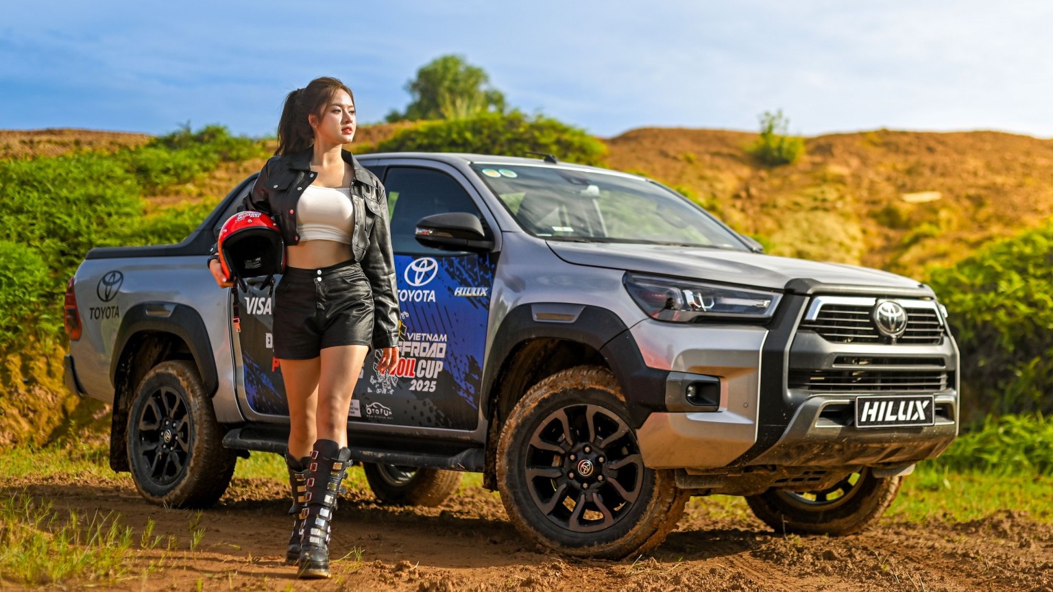 Chiêm ngưỡng bộ ảnh cổ động giải PVOIL VOC 2025 với Toyota Hilux