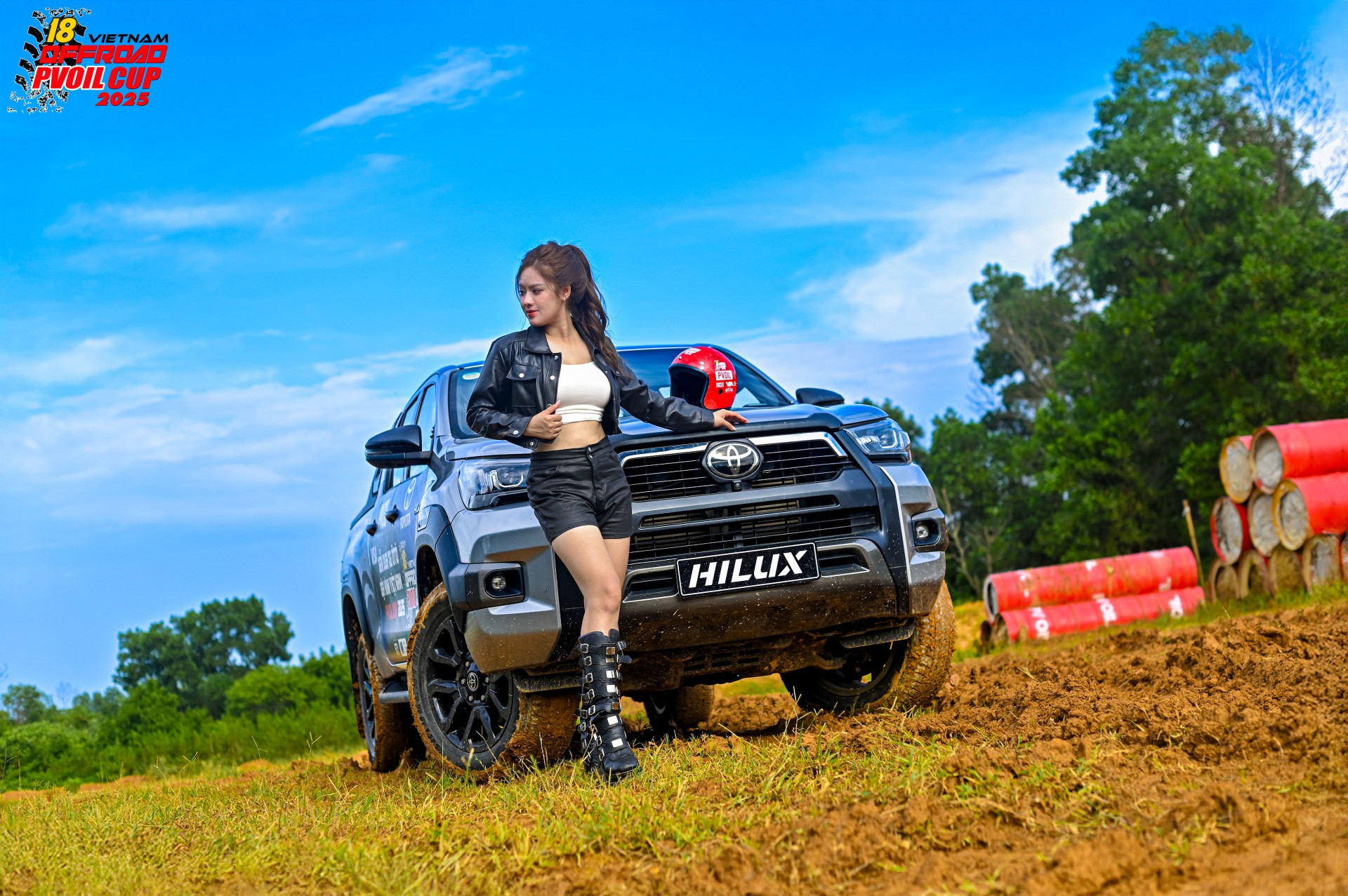 Chiêm ngưỡng bộ ảnh cổ động giải PVOIL VOC 2025 với Toyota Hilux Chiêm ngưỡng bộ ảnh cổ động giải PVOIL VOC 2025 với Toyota Hilux
