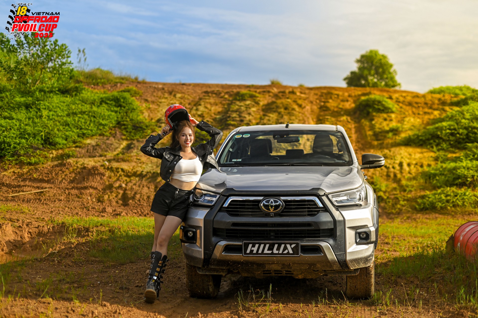 Chiêm ngưỡng bộ ảnh cổ động giải PVOIL VOC 2025 với Toyota Hilux Chiêm ngưỡng bộ ảnh cổ động giải PVOIL VOC 2025 với Toyota Hilux