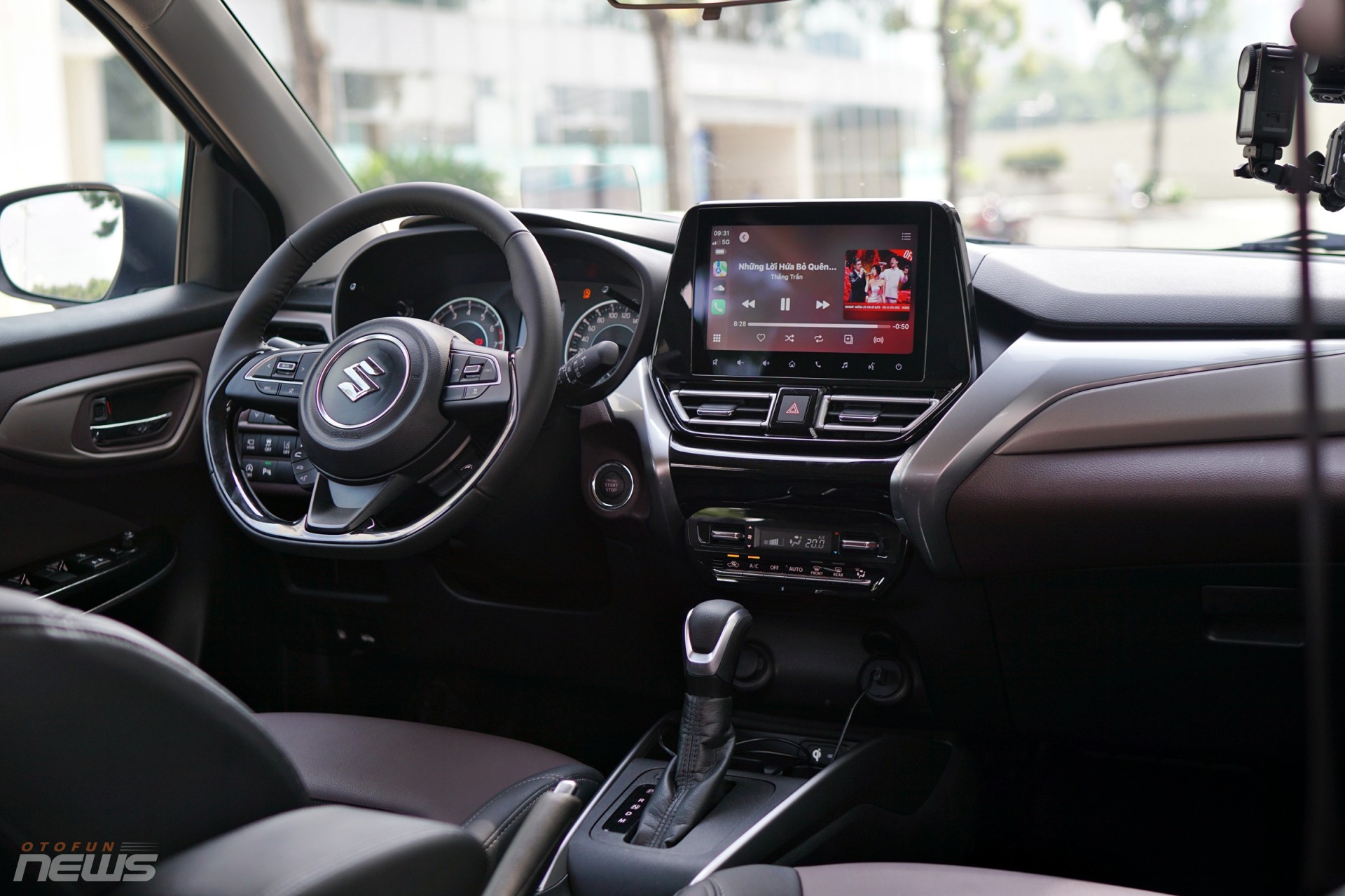 Suzuki Fronx 2025: Khi người mua Việt không còn phải chọn giữa giá và công nghệ Suzuki Fronx 2025