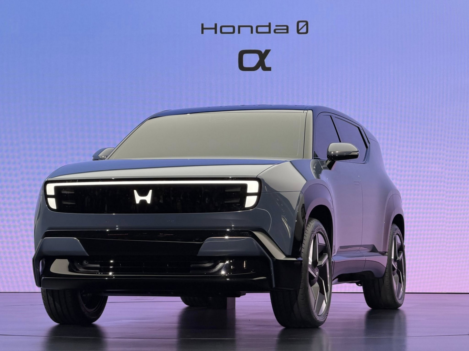 Honda ra mắt loạt xe điện mang triết lý tối giản tại Japan Mobility Show 2025 xe điện tối giản Honda 0 α Honda Super-ONE