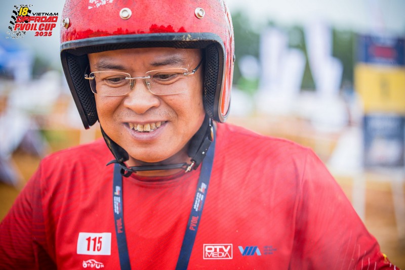 cảm xúc PVOIL VOC 2025