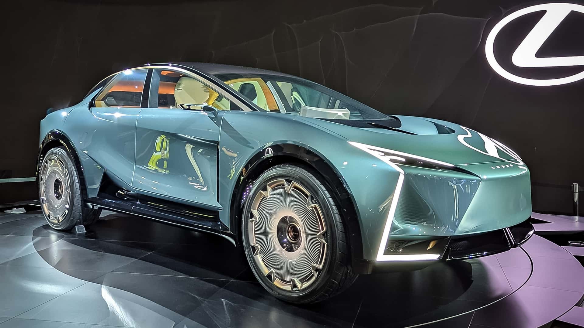 Lexus giới thiệu bộ ba xe concept LS cực sang và độc đáo tại Japan Mobility Show 2025 Phía trước của Lexus LS Coupe Concept
