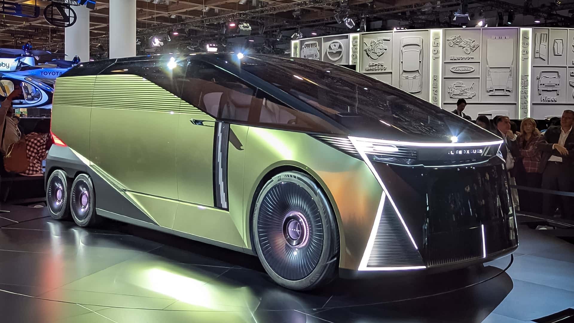 Phía trước của Lexus LS Concept