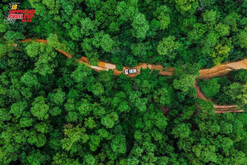 Chiêm ngưỡng những cung đường thi đấu đậm màu sắc thiên nhiên của PVOIL VOC 2025 Chiêm ngưỡng những cung đường thi đấu 'tuyệt đối điện ảnh' tại PVOIL VOC 2025