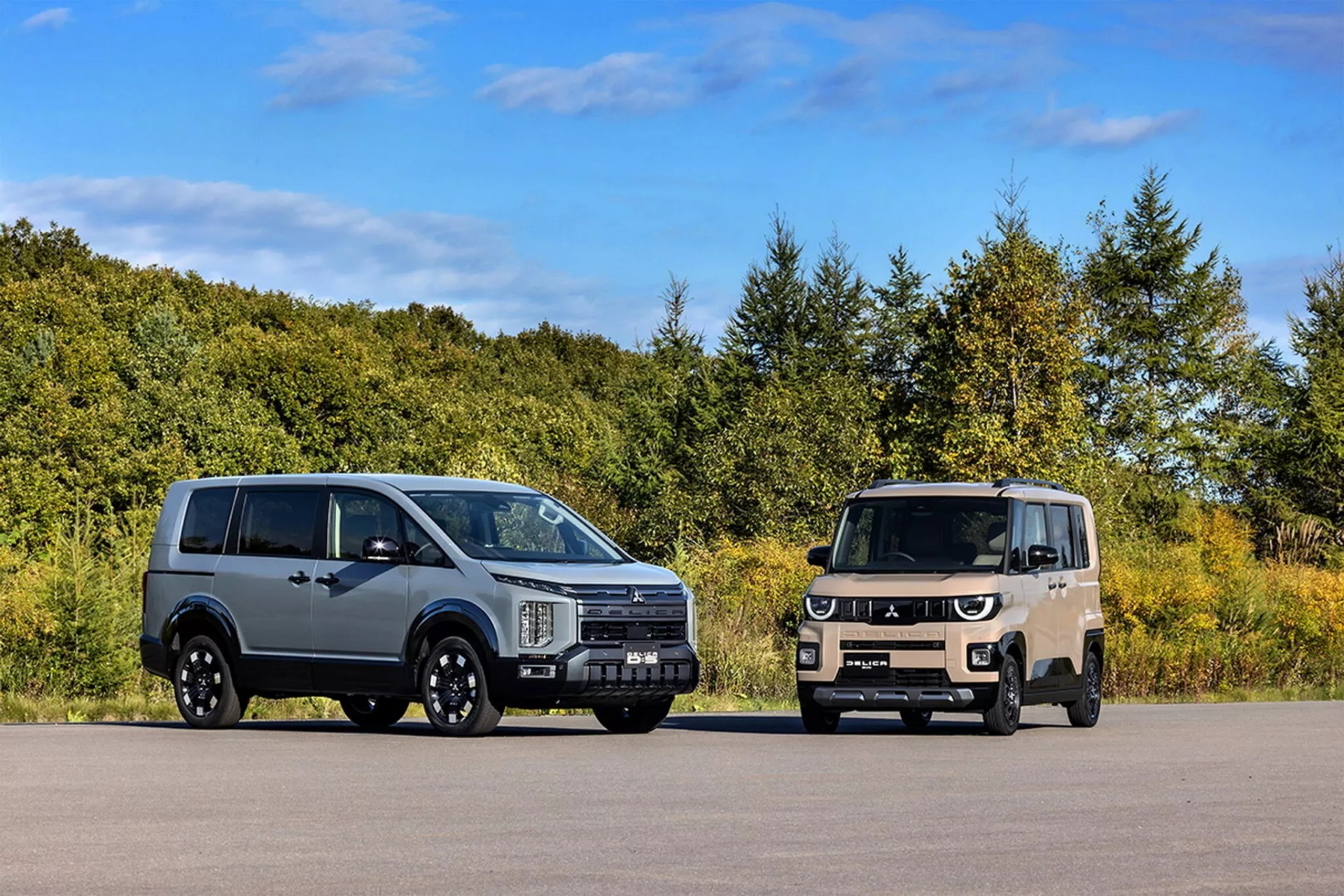 Hai mẫu Mitsubishi Delica D:5 phiên bản nâng cấp và Delica Mini thế hệ mới